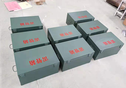 老城镇炸药箱和雷管箱一般是怎么存放的？